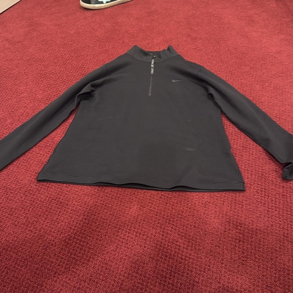 Peloton Nike with Peloton Nikepro  dri-fit long sleeve top host pick - Picture 3 of 13